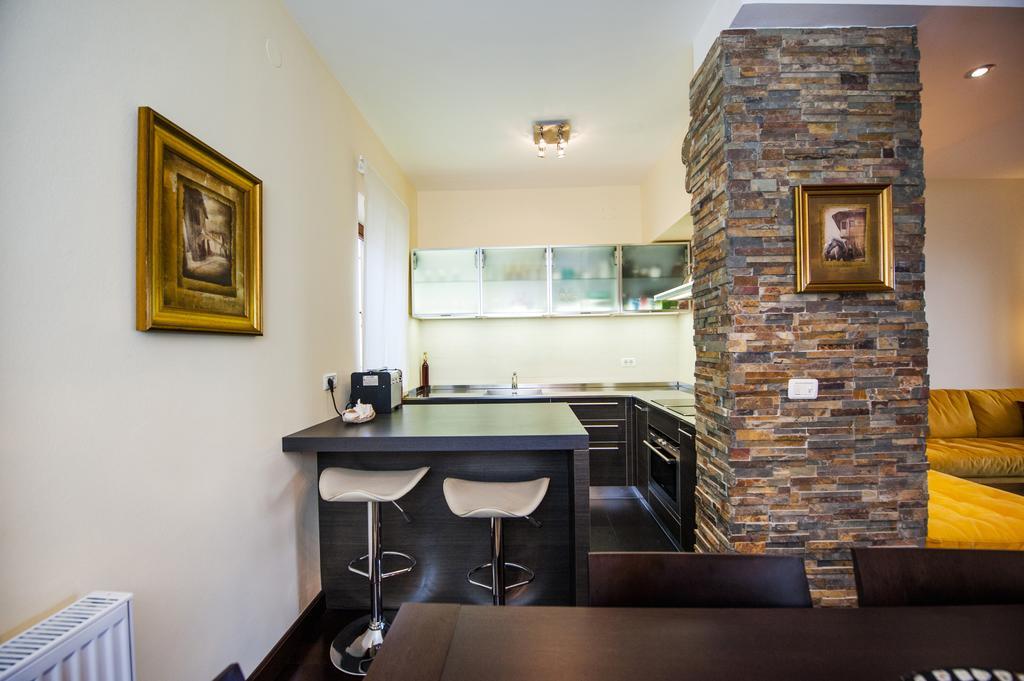 Apartment Mia Ровин Стая снимка